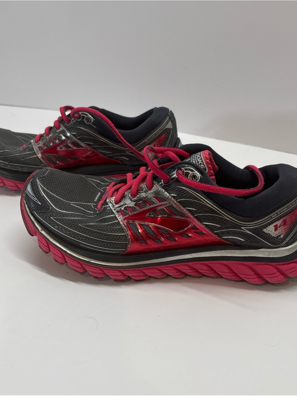 Brooks Glycerin 14 Women's Size 9 Running Shoes Gray Pink Athletic
